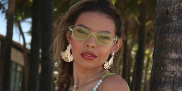 Vanessa A Cantora apresenta “Pode Falar” com videoclipe gravado na praia